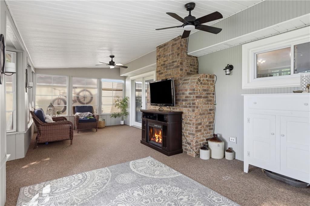 106 SE Williamsburg Drive — photo 29