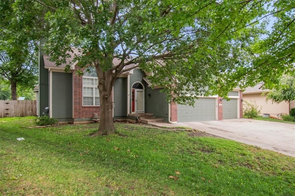 1205 SE 12th Circle — photo 3