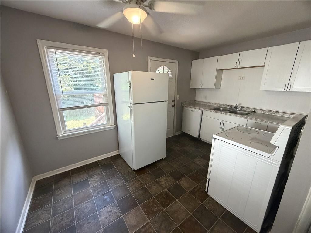 3013 S NORWOOD Avenue — photo 6