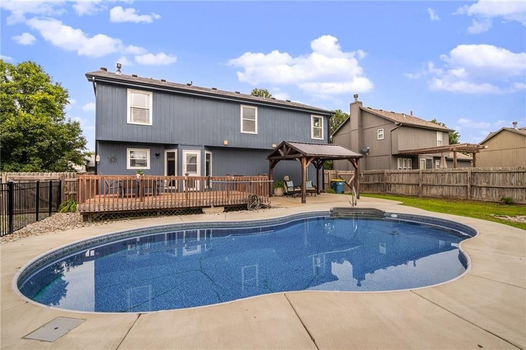 433 W Bluebird Street — photo 18