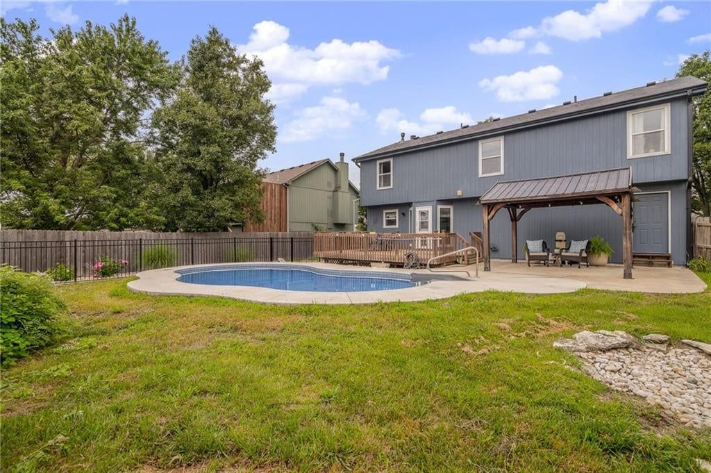 433 W Bluebird Street — photo 19