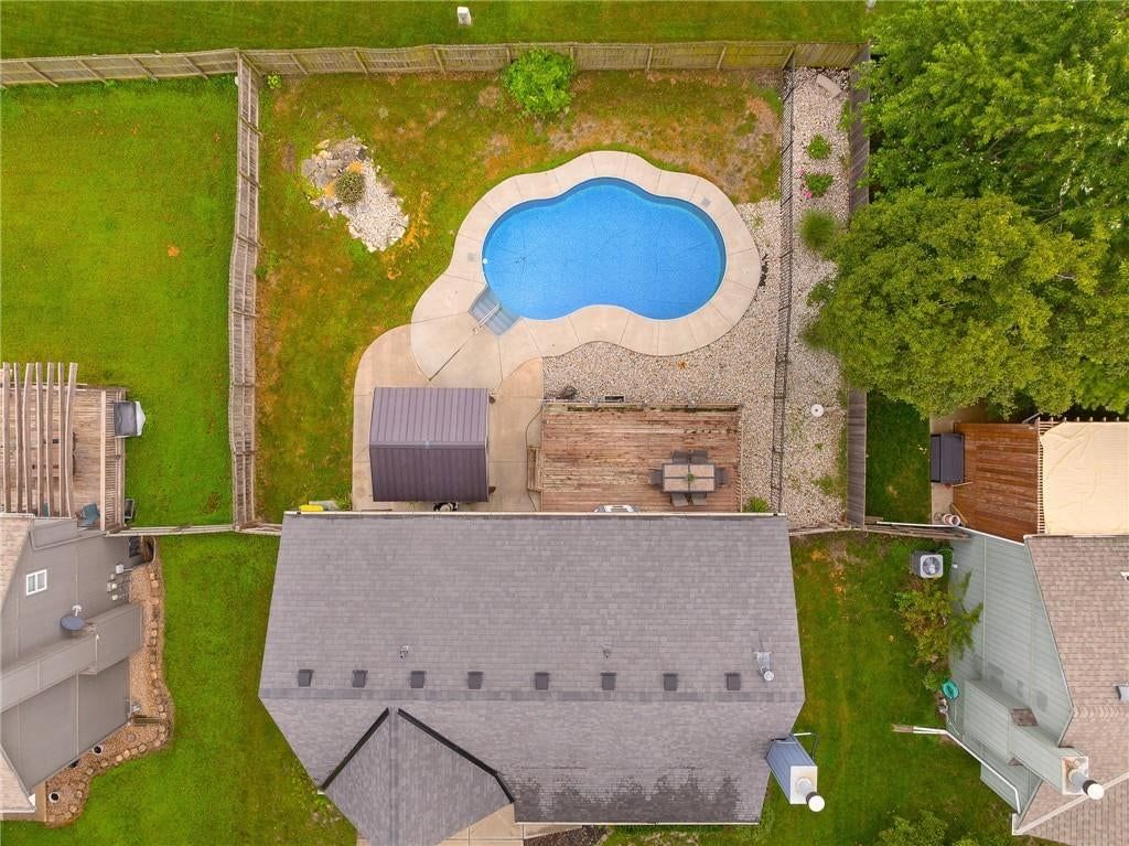 433 W Bluebird Street — photo 21