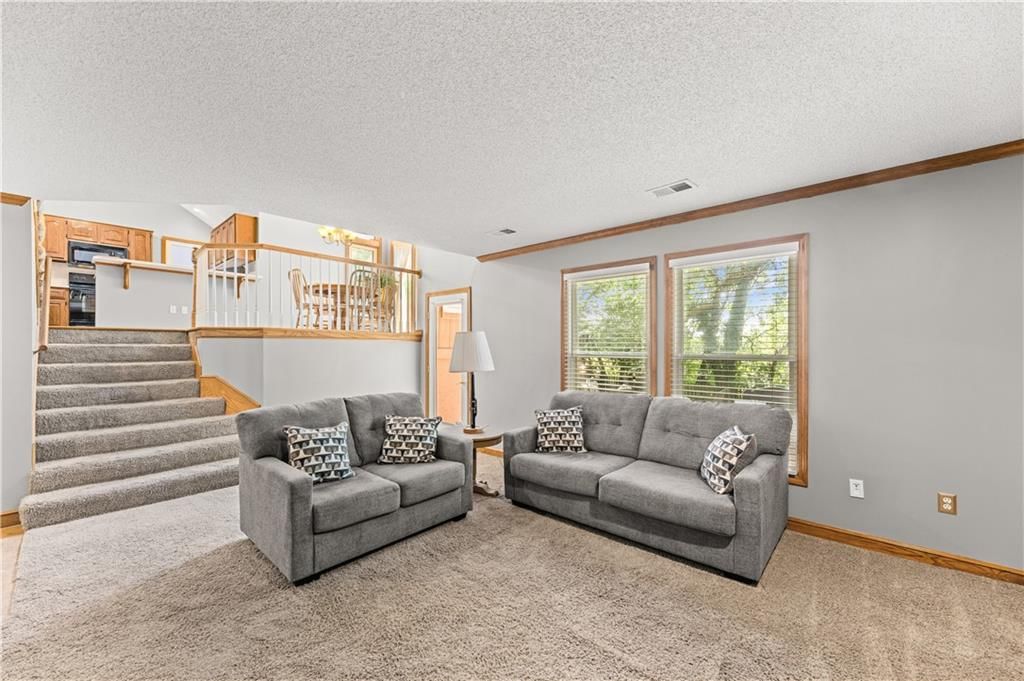 6312 Anderson Street — photo 21