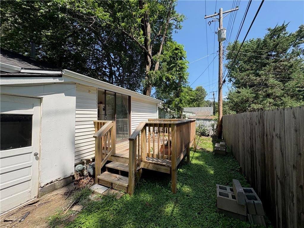 5509 Maple Street — photo 13