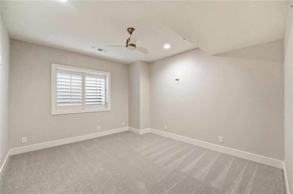 100 Dunhill Court — photo 52