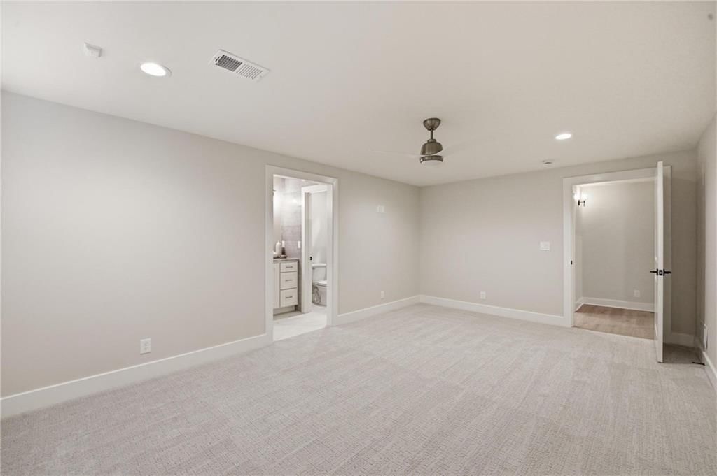 100 Dunhill Court — photo 57