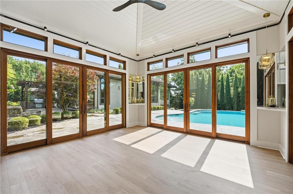 100 Dunhill Court — photo 82