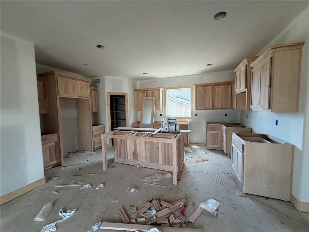 16906 W 164th Terrace — photo 7