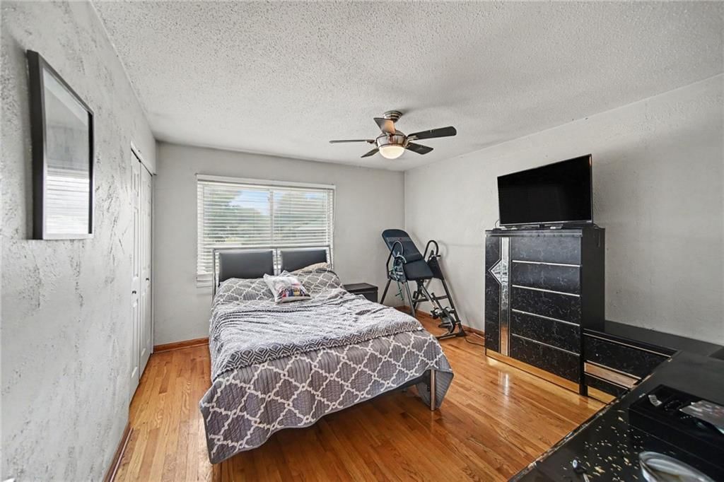 8815 Sycamore Avenue — photo 13