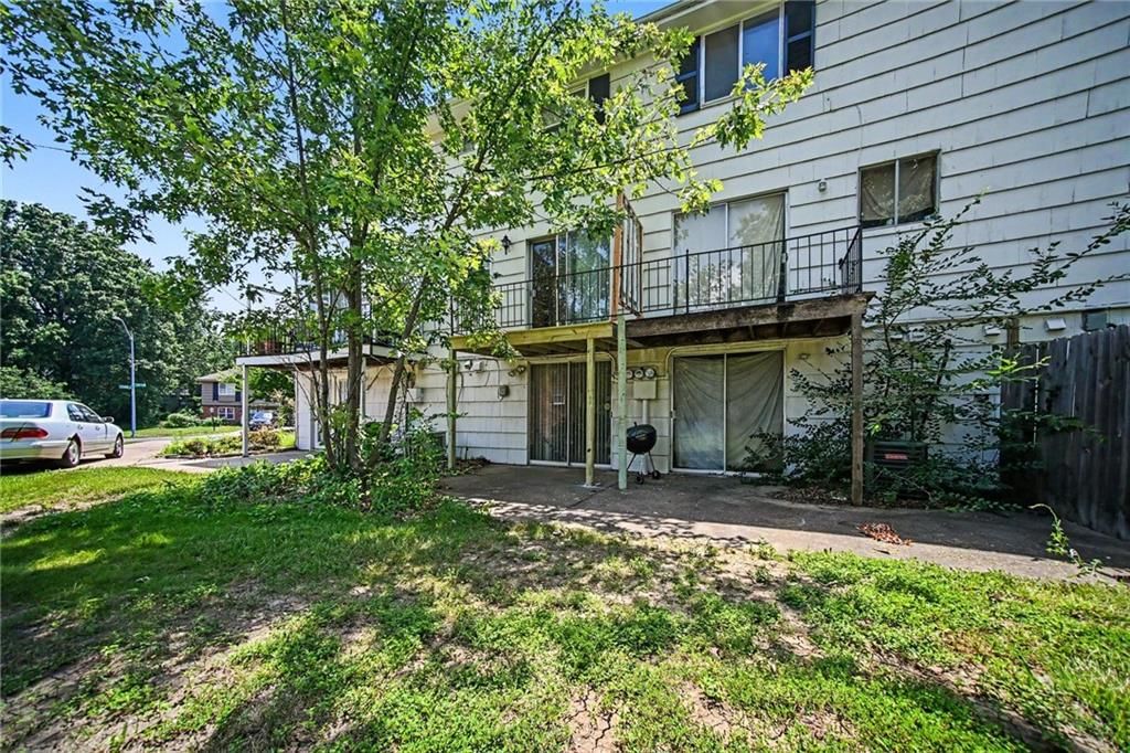 8815 Sycamore Avenue — photo 16
