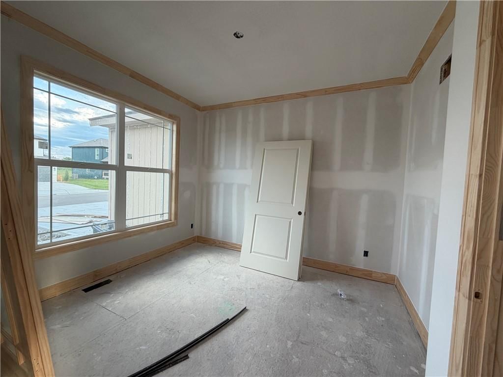 16984 S Mahaffie Street — photo 2