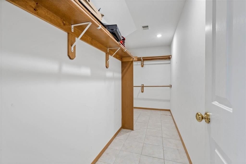 22918 NW Ashford Court — photo 36