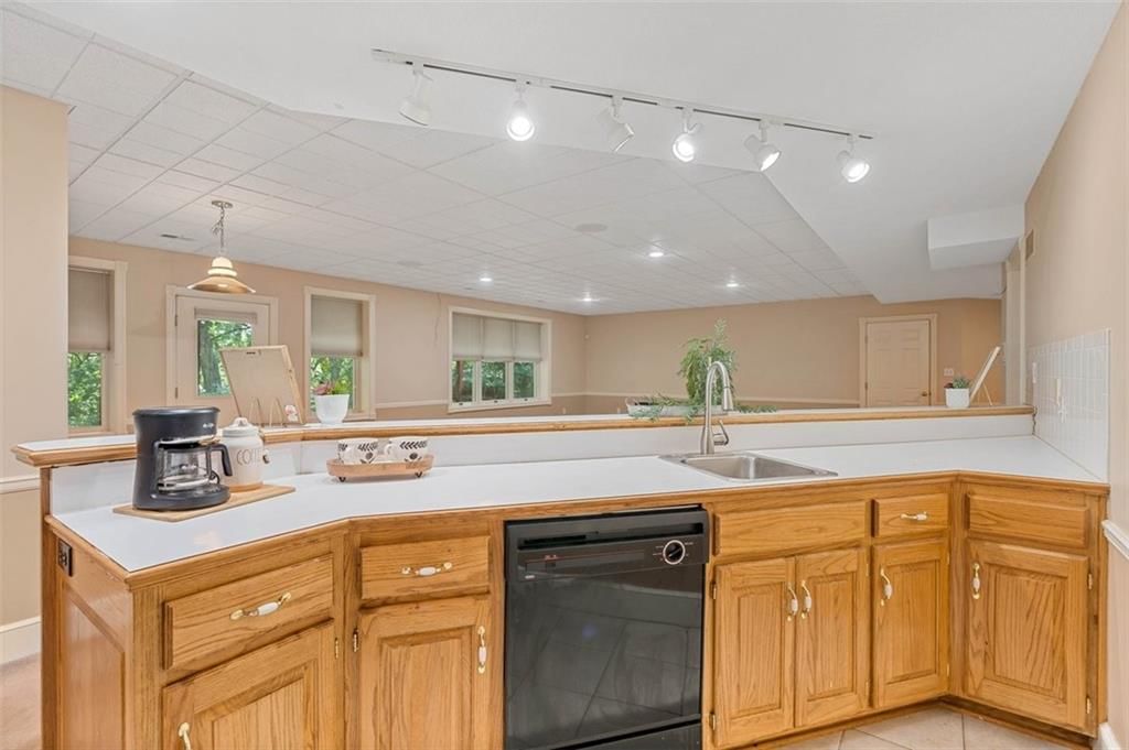 22918 NW Ashford Court — photo 48