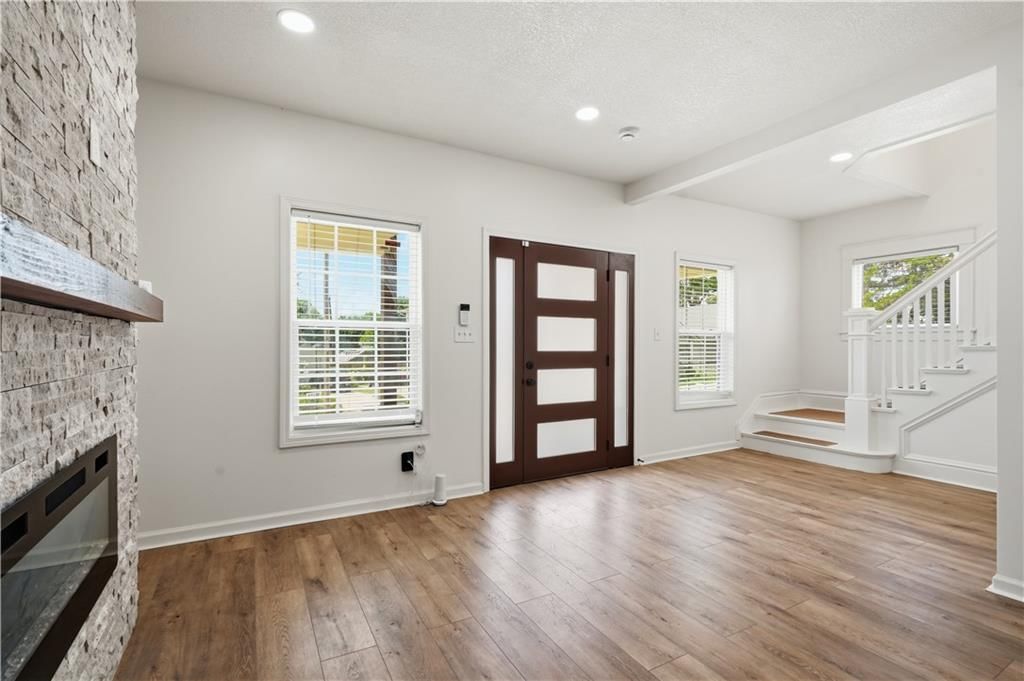 4529 Wyoming Street — photo 7