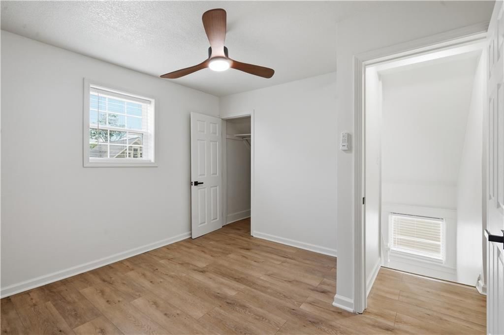 4529 Wyoming Street — photo 16