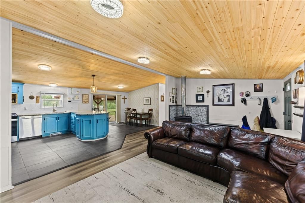 23108 S Eisele Road — photo 9