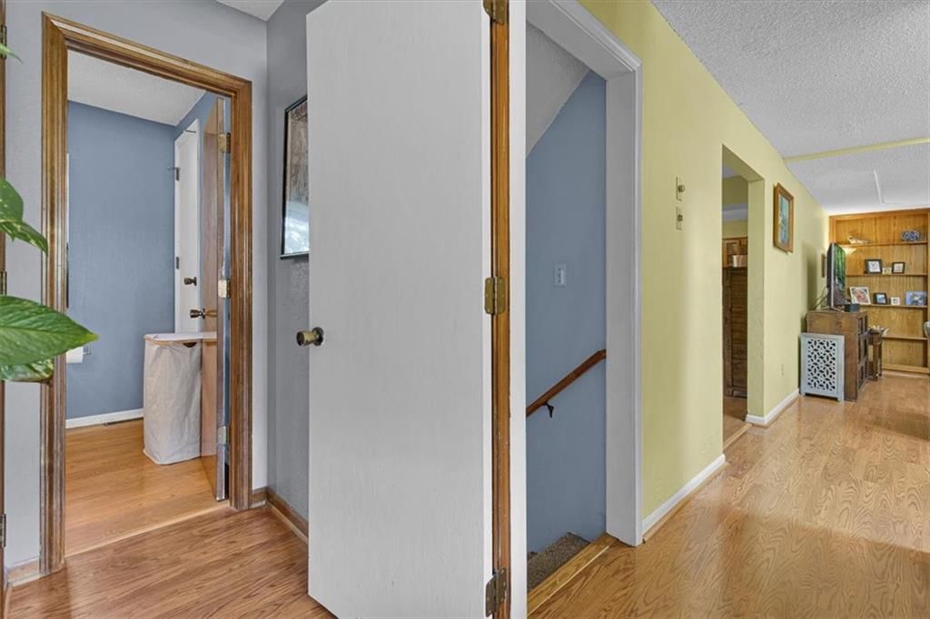 7005 MICHAEL Lane — photo 16