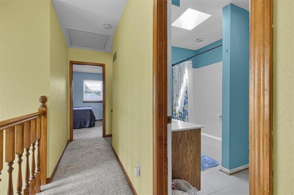 7005 MICHAEL Lane — photo 22