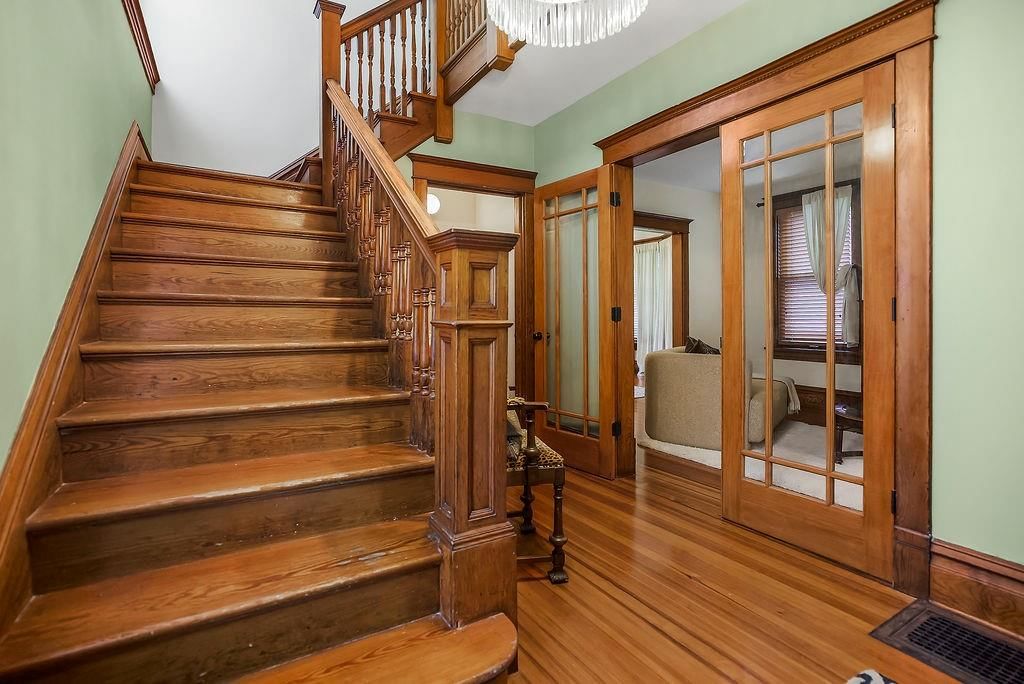 3633 Genessee Street — photo 5