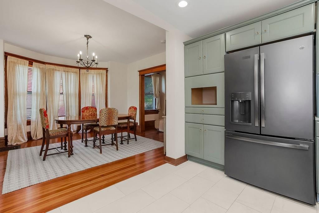 3633 Genessee Street — photo 16