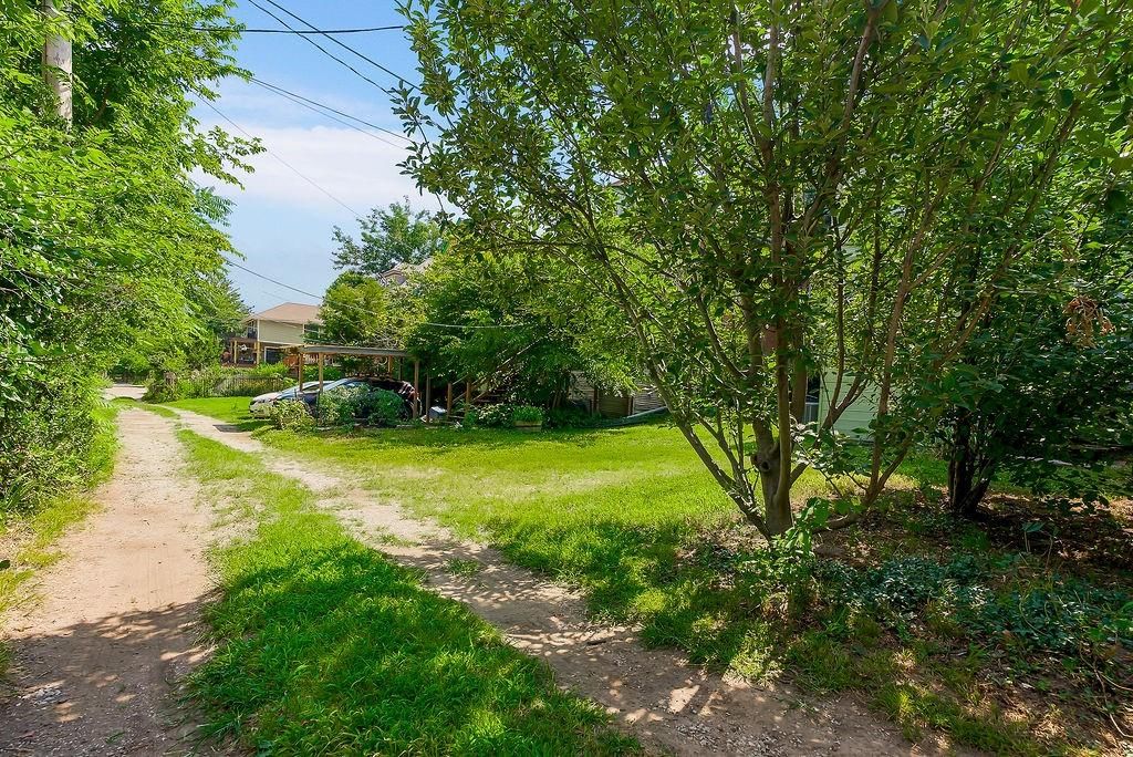 3633 Genessee Street — photo 30