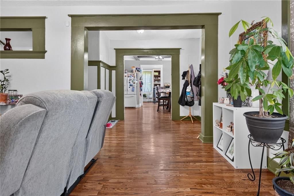 2514 East 42nd Street — photo 6