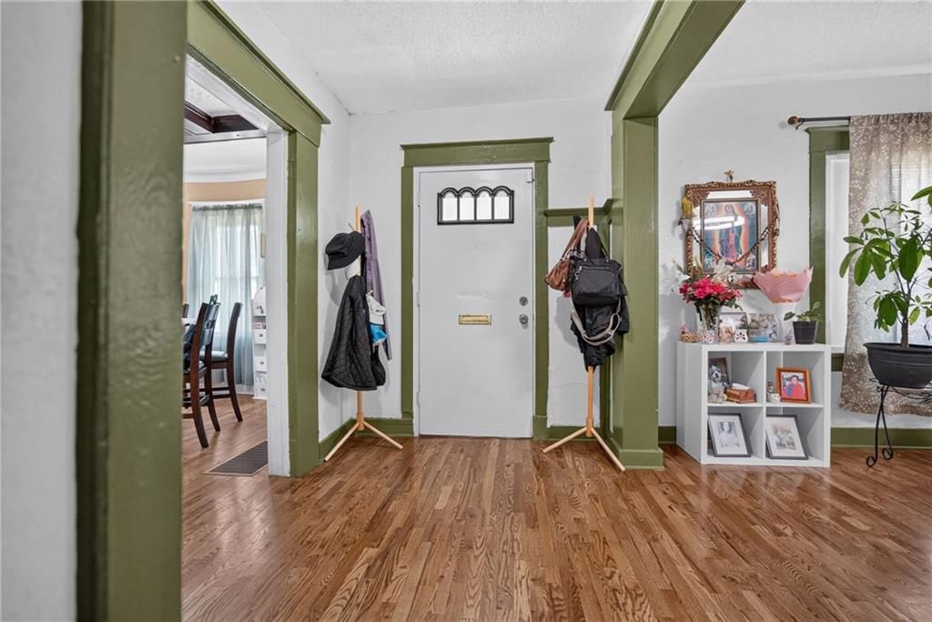 2514 East 42nd Street — photo 10