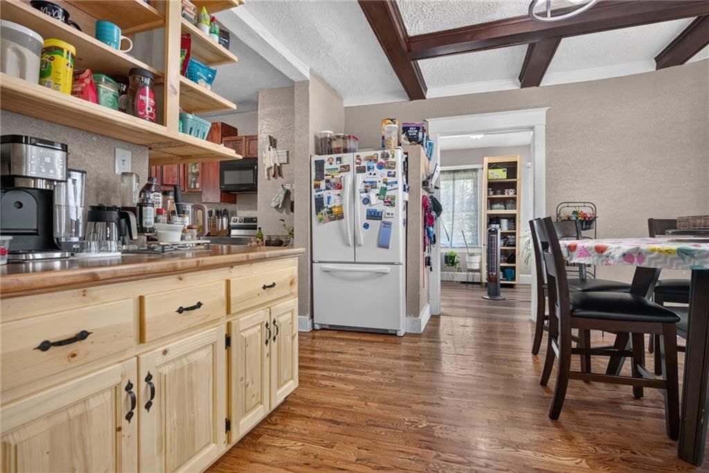 2514 East 42nd Street — photo 12