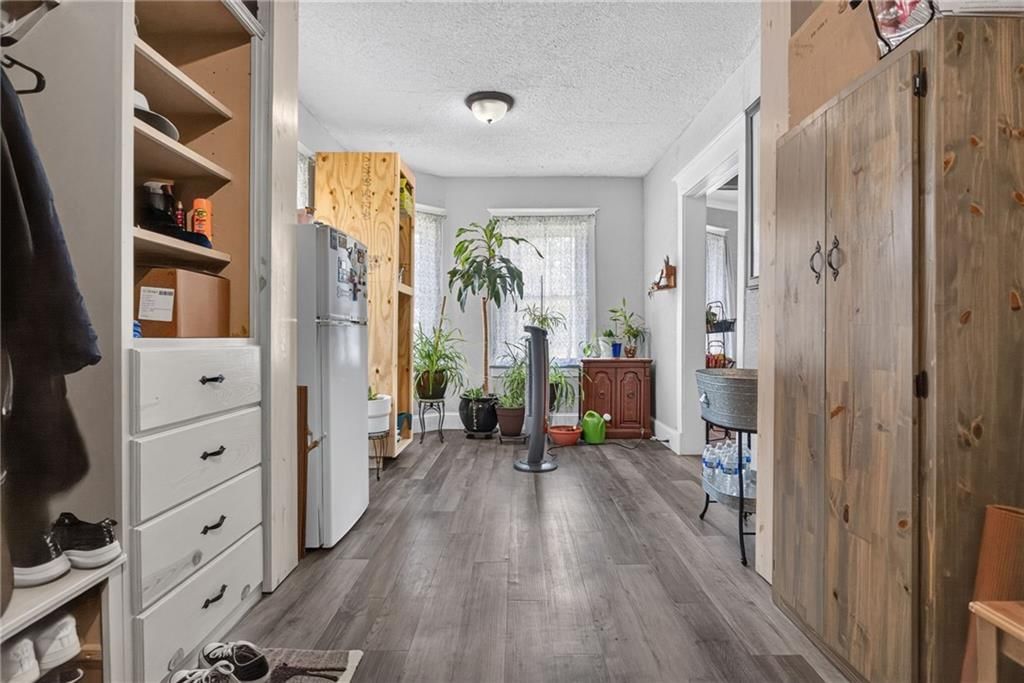 2514 East 42nd Street — photo 15