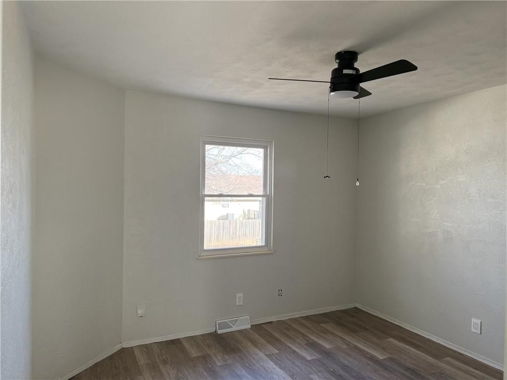 103 S 22nd Street — photo 7