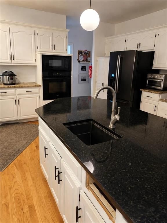 8205 W 153rd Street — photo 3