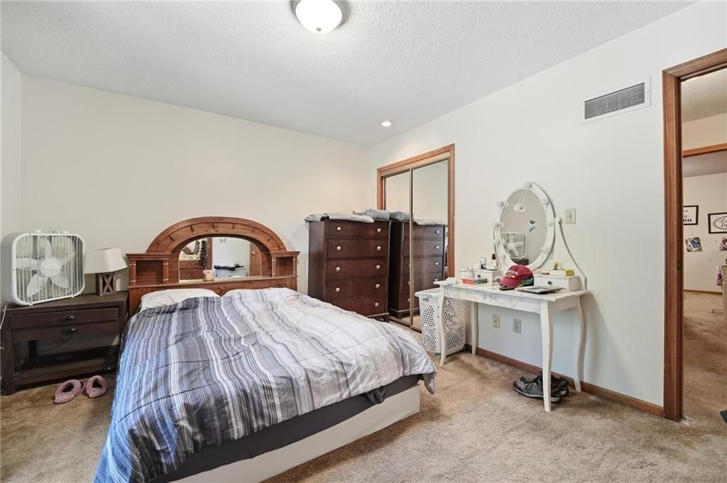 612 SE Kristi Lane — photo 34