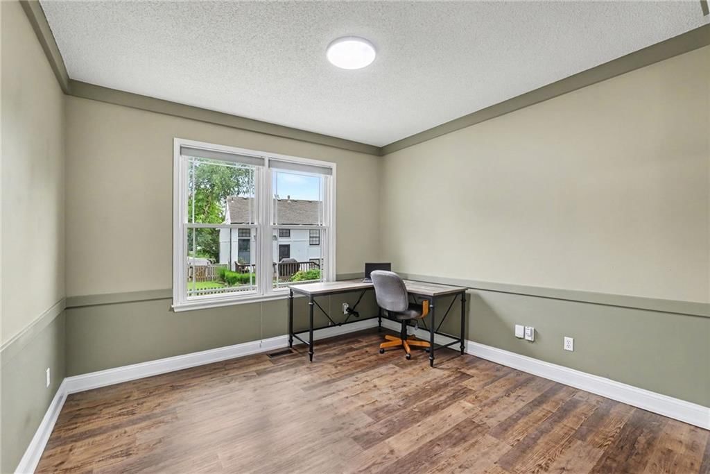 15231 Hemlock Street — photo 7