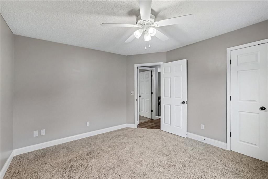 15231 Hemlock Street — photo 13