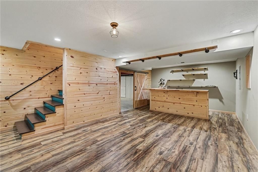 15231 Hemlock Street — photo 22