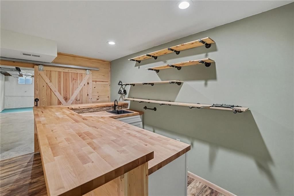 15231 Hemlock Street — photo 23