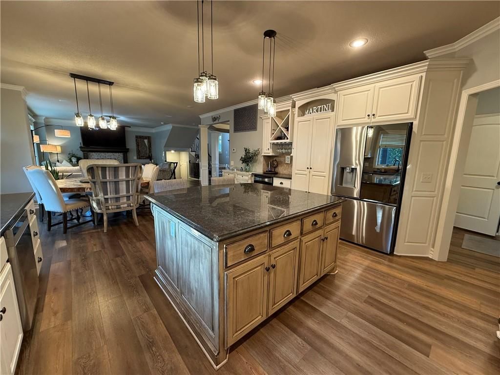 1708 NE Woodland Shores Lane — photo 11
