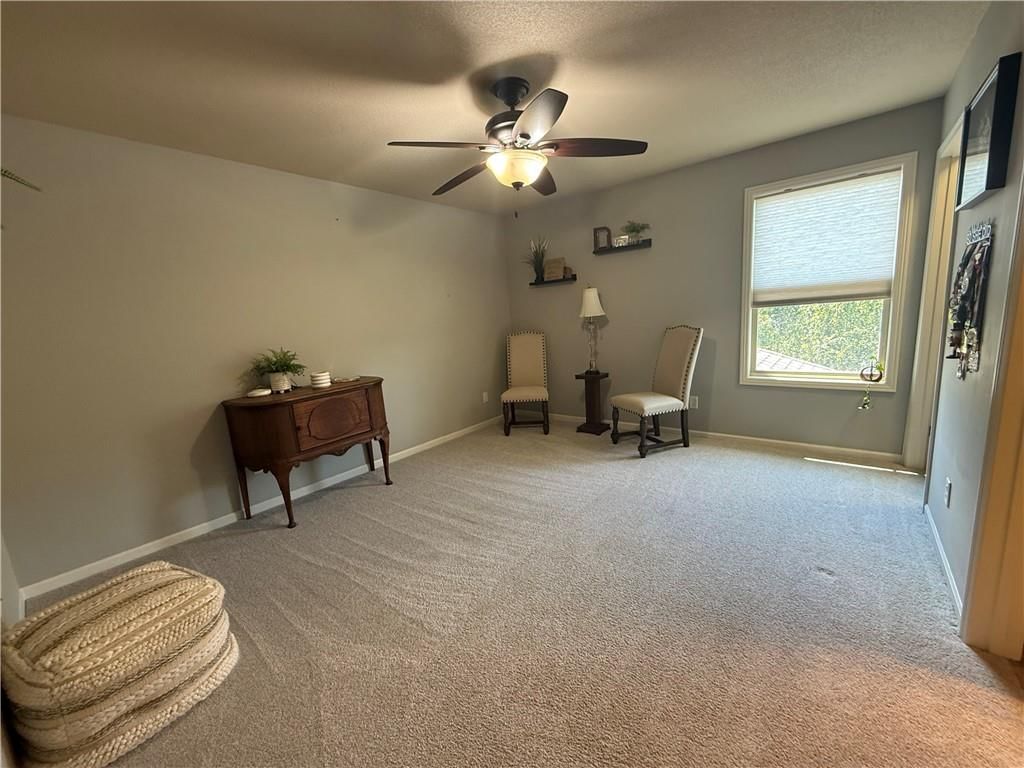 1708 NE Woodland Shores Lane — photo 32