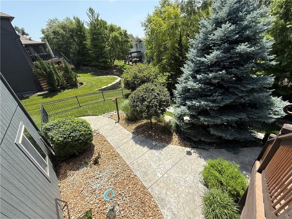 1708 NE Woodland Shores Lane — photo 47