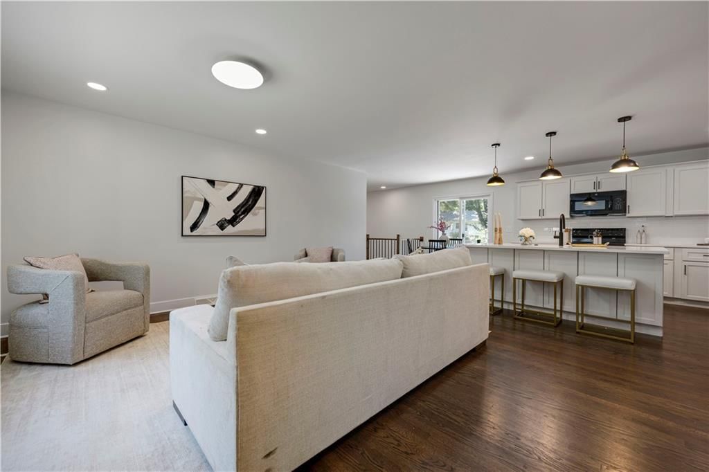 10506 Westbrooke Drive — photo 5
