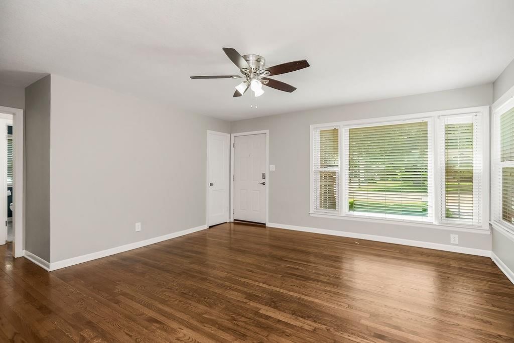 7433 Lamar Avenue — photo 6
