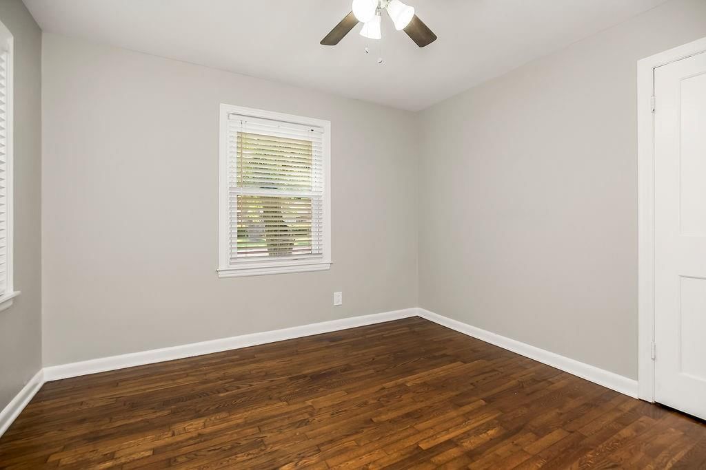 7433 Lamar Avenue — photo 9