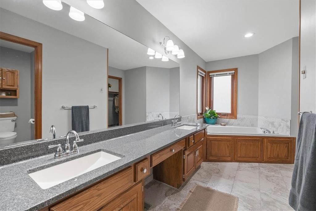833 NW High Point Drive — photo 19