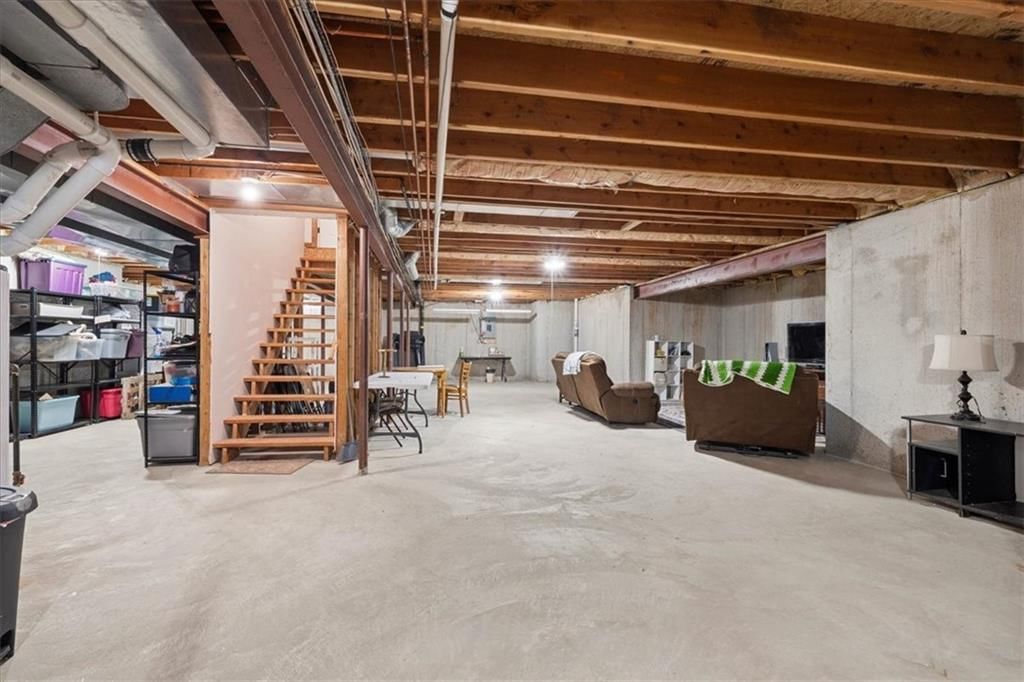 833 NW High Point Drive — photo 31