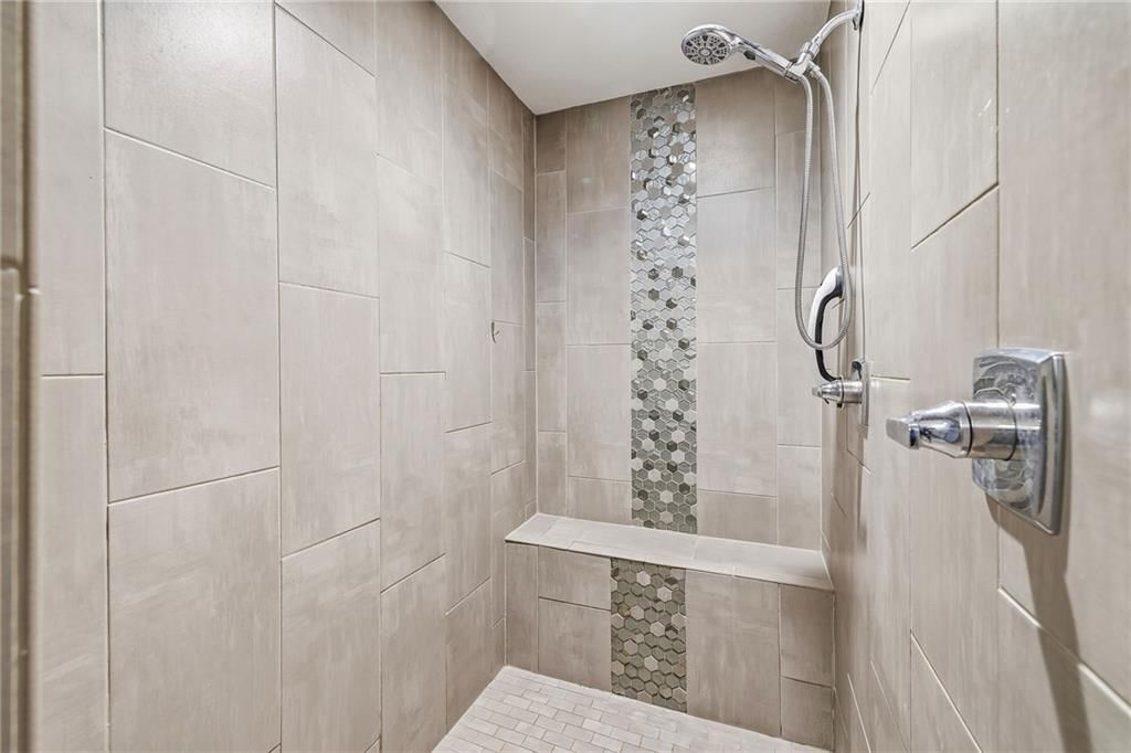 1901 Verbena Avenue — photo 20