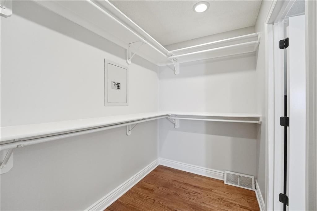 9012 Cherokee Lane — photo 30