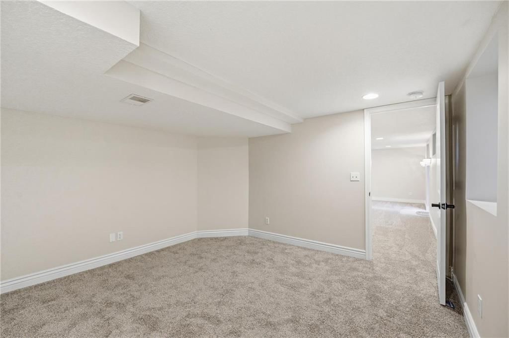 9012 Cherokee Lane — photo 39