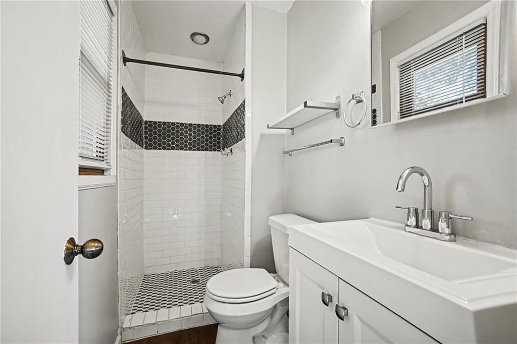 4630 NE Gladstone Avenue — photo 7