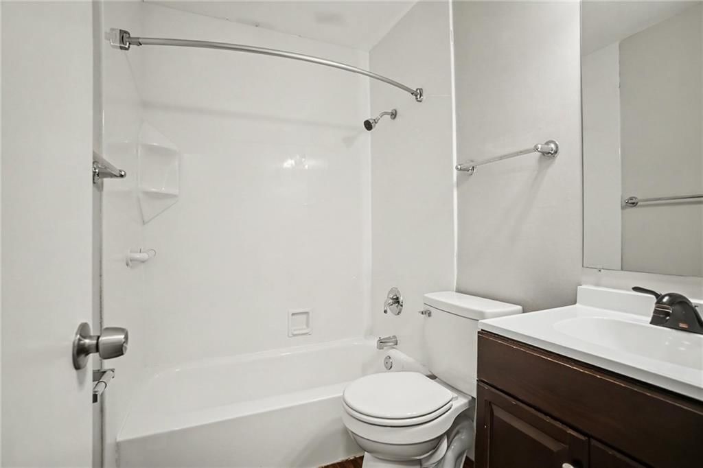 4630 NE Gladstone Avenue — photo 10