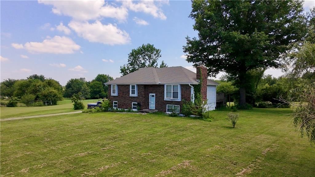 18741 Park Lane Circle — photo 2